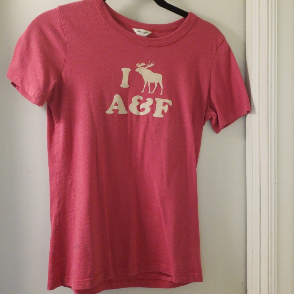 Abercrombie tshirt
